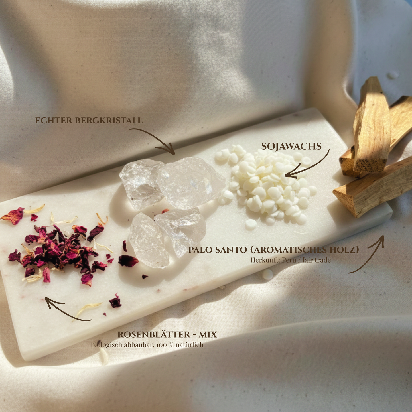 Spa Kerze mit Palo Santo, Bergkristall & Rosenblüten – Sojawachs Wellness Kerze für Entspannung, Meditation, Selfcare Geschenk, Ritual Kerze